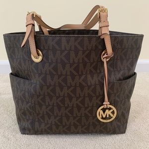 Michael Michael Kors Jet Set  Signature Tote